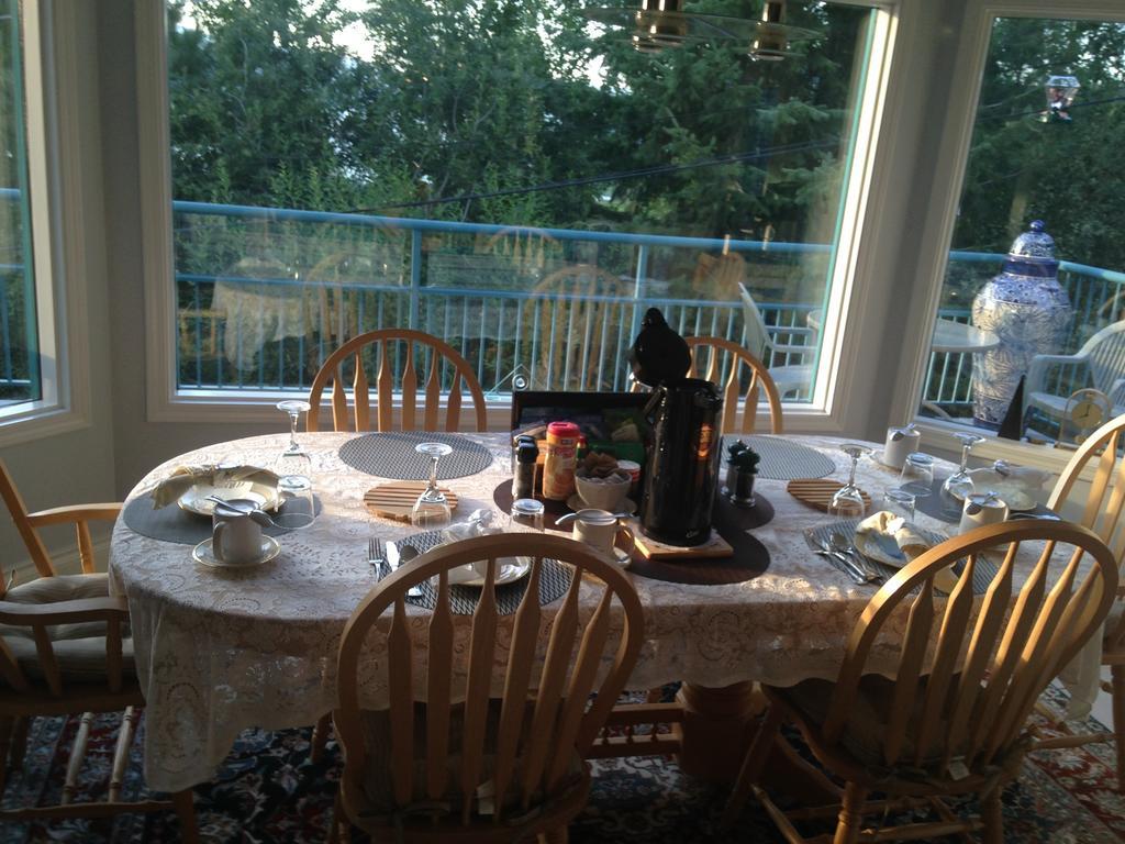 Eagle'S Nest B&B Lake Country Екстериор снимка