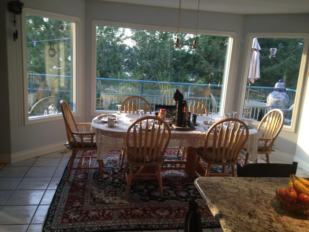 Eagle'S Nest B&B Lake Country Екстериор снимка